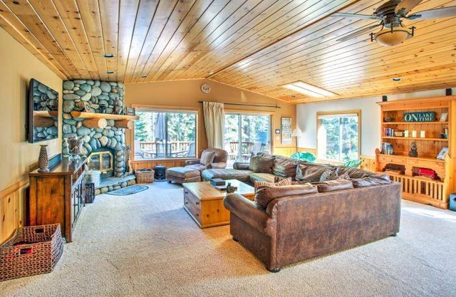 Cottonwood Place Vacation Home - Hot Tub