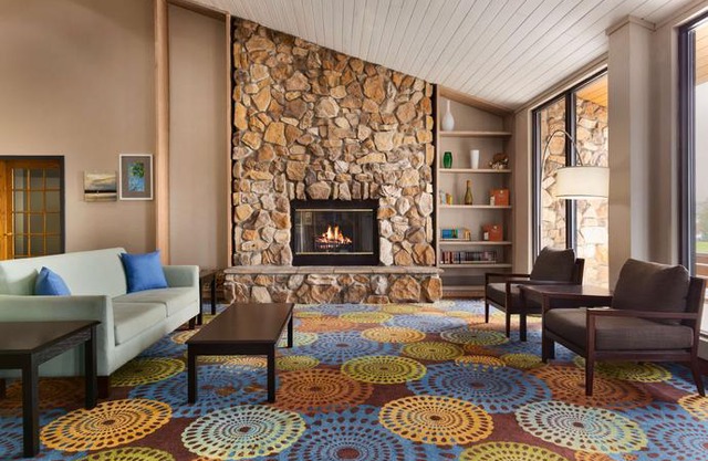Country Inn & Suites by Radisson Mishawaka IN