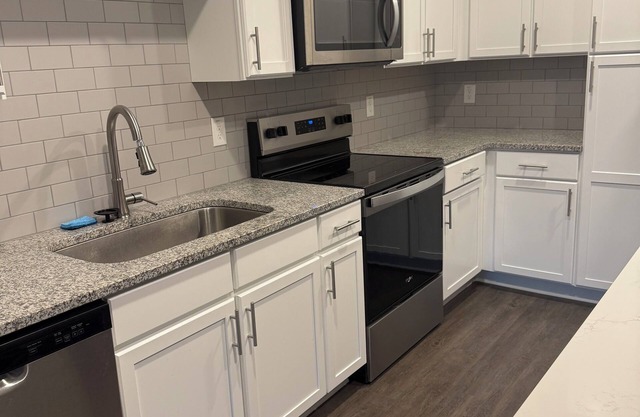 Cozy 1-bedroom apartment in Lithia Springs
