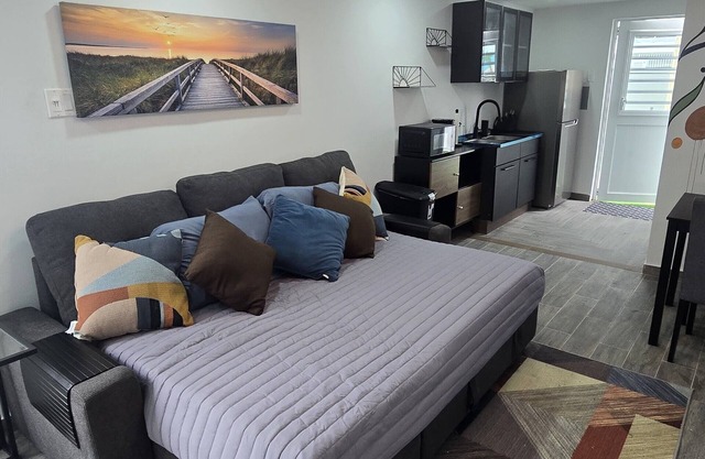 Cozy 1-bedroom apart. with view Terrace of S.J. Electric Generator, WiFi, AC