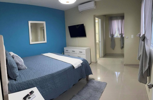 Cozy 1-bedroom condo in amazing Andrés with WIFI , AC ,pool and ocean view
