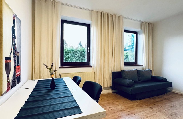 Cozy 3BR Apt with Garden Sleeps 10