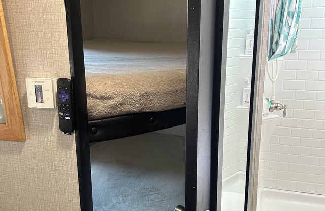 Cozy Camper near lake Travis & Colorado River