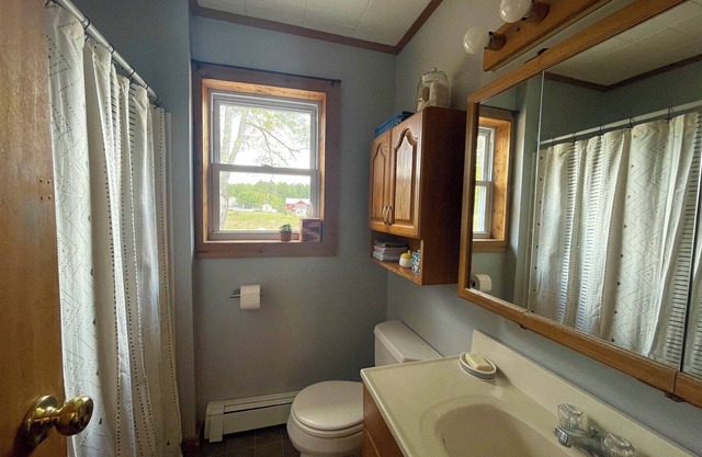 Cozy Creek House in Forestburgh