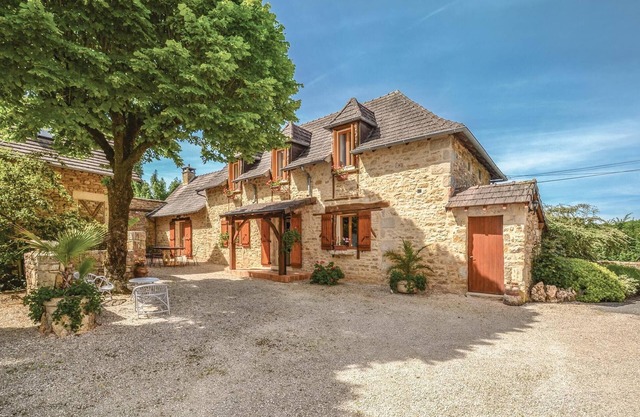 Accommodation 