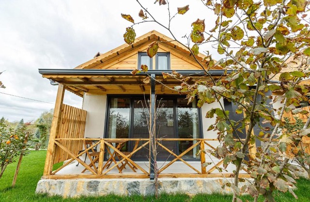 Cozy House Surrounded by Nature in Agva