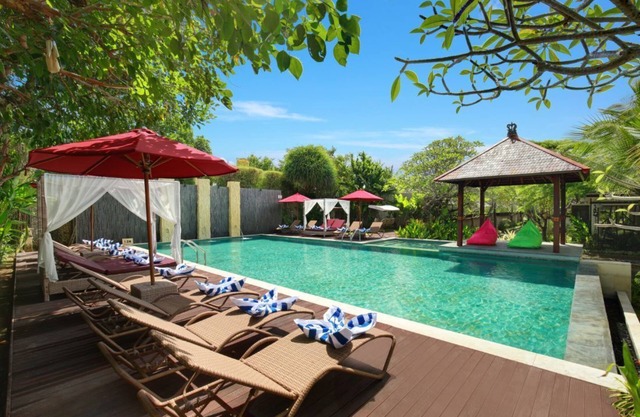 Cozy One Bedroom Suite Villa with a private pool, FREE return airport transfers
