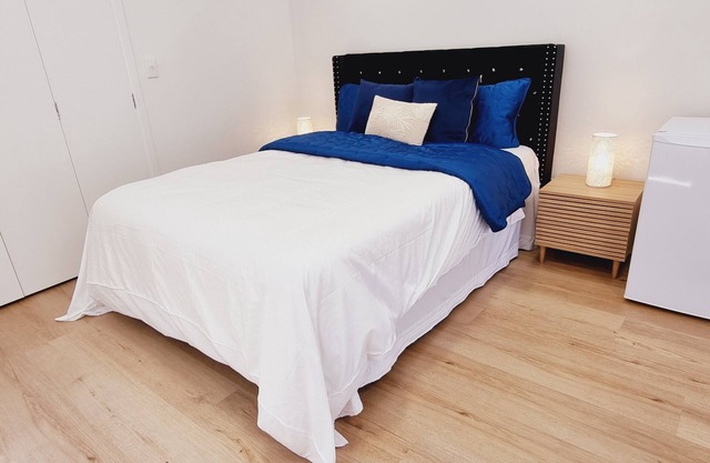 Cozy Private Guest Room with Ensuite