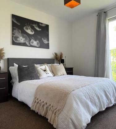 Cozy room in a shared flat by Etihad and Coop Live Arena