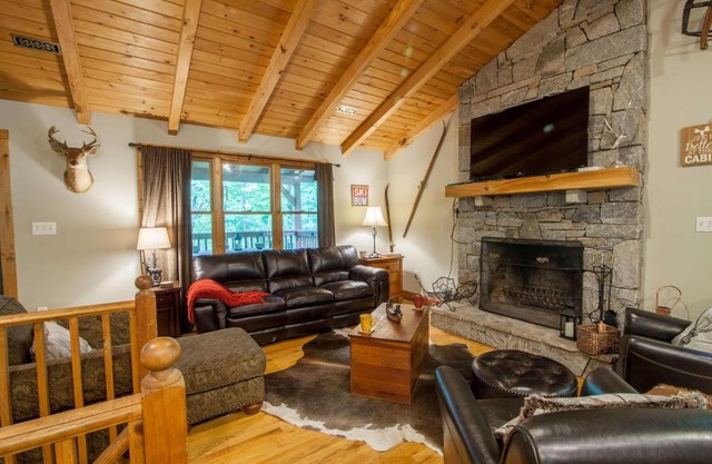 Creek Sound Chalet