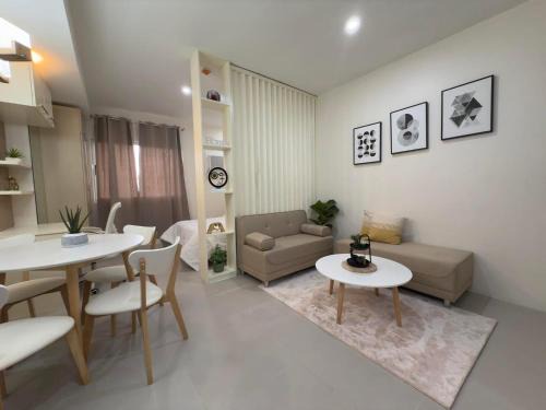 CRML Rentals Studio-Type Unit