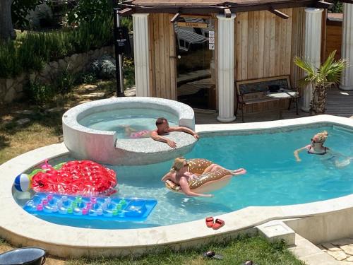 Croatia holidays with pool & sauna, near sandy beach - Rab Villa Agata