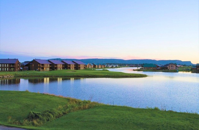 Cross-country skiing, golf, horseback, hiking and much more!