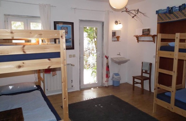 Da Silva Surfcamp 4 bed rooms with breakfast