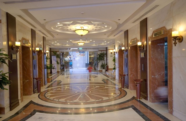 Dar Al Eiman Royal Hotel