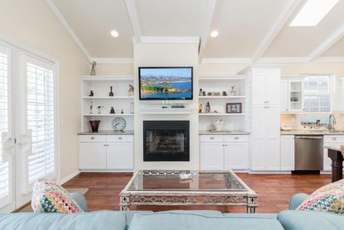 Darling 3Br Cottage On Quiet Street 5 Min Walk To Beach By Beachview Rentals