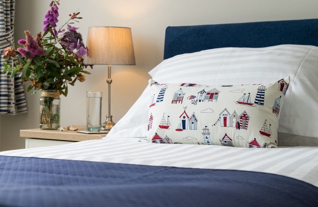 Dart Retreat - Two Bedroom House, Sleeps 4