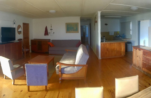 David Bongers Bay Holiday 