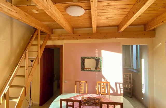Deliziosa e Spaziosa Casa Vacanze Ideale per Famiglie e Gruppi – 5 Posti Letto