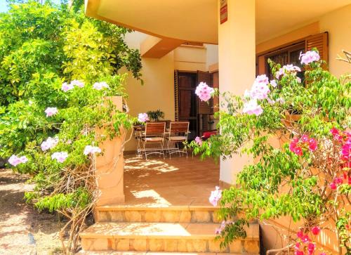 Deluxe garden flat near Terra-Mítica