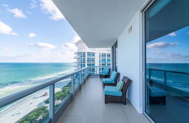 Deluxe Ocean Front 1BR | Beach Access | Breathtaking Ocean Views