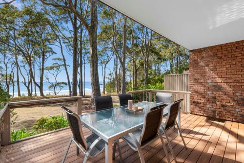 Denhams Beach Waterfront managed by Batemans Bay Accom