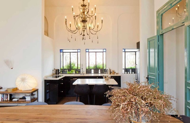 Designed Jaffa Haven with Rooftop by Sea N' Rent