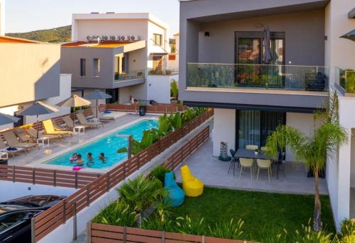 Diamond A1 Luxury Inn