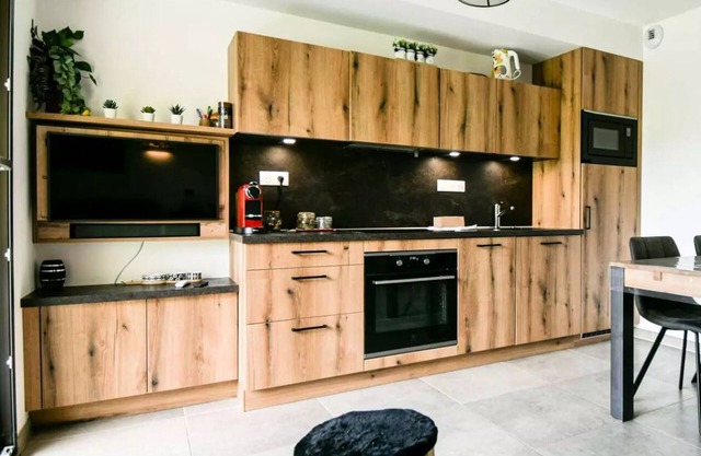 Diamond Black 001: Ferienwohnung 4 Personen, Skipiste Blick