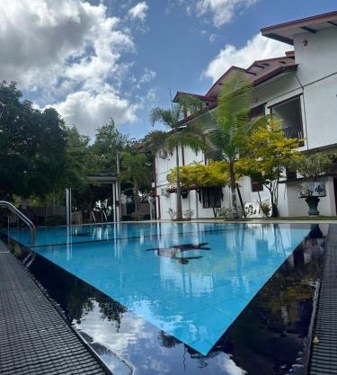 Difference Rajarata Hotel