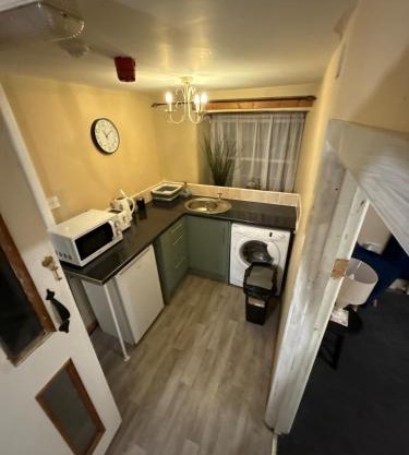 Dine & Rest, 1 bedroom apartment at little India