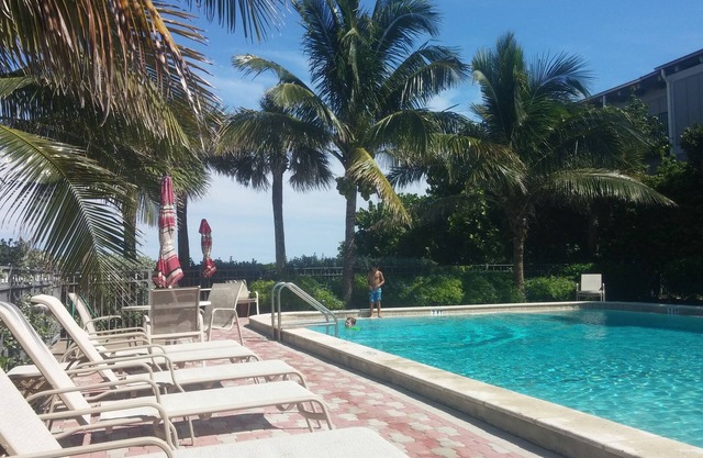 Direct Ocean front with pool.