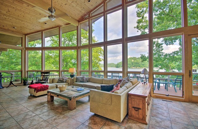 Dock & Pool Table: House on Lake of the Ozarks