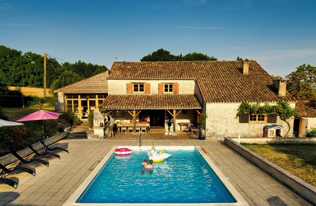 Domaine De Gendt - Authentic yet equipped with every luxury