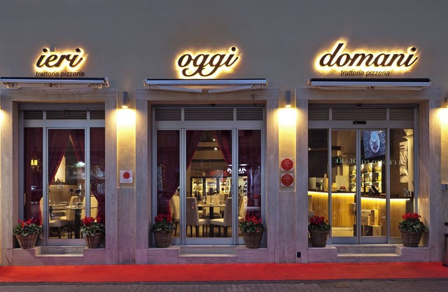DOMUS VESUVIO