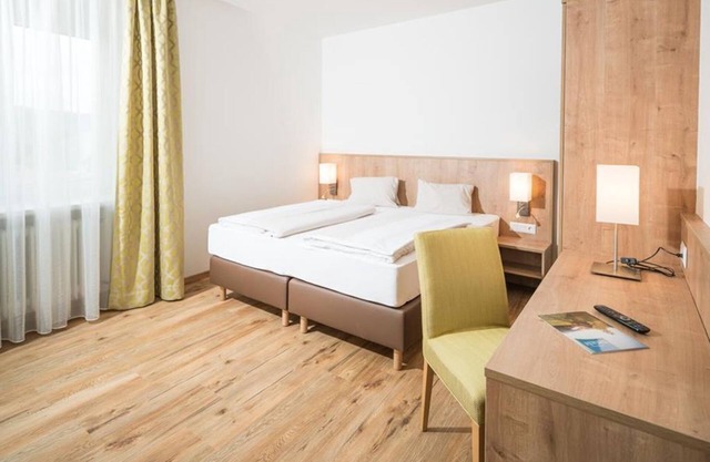 Doppelzimmer "goldeck" mit Frühstück - Hotel zur Post 3superior - Ihr Familienhotel