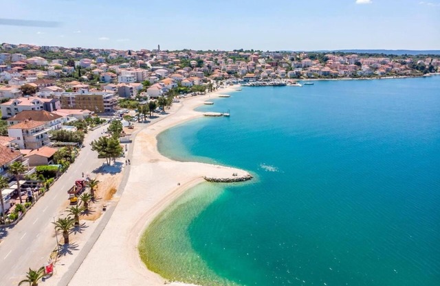 Doria - 20m From Beach - A3 Doric