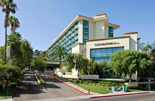 DoubleTree by Hilton San Diego Hotel Circle