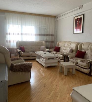 Down Town Apartment 2