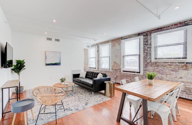 Downtown Loft Style Unit with ALL Modern Amenities
