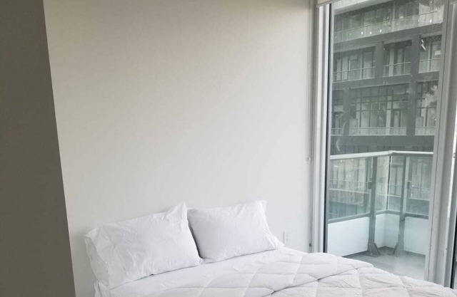 Downtown Toronto Home an Urban Oasis: