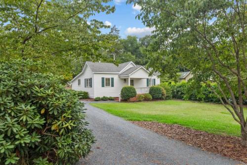 Downtown Village of Pinehurst 2BR 2BA