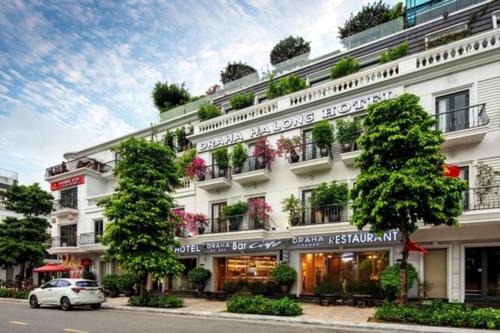 Draha In Halong - Refined Retreat - The Aussie Choice