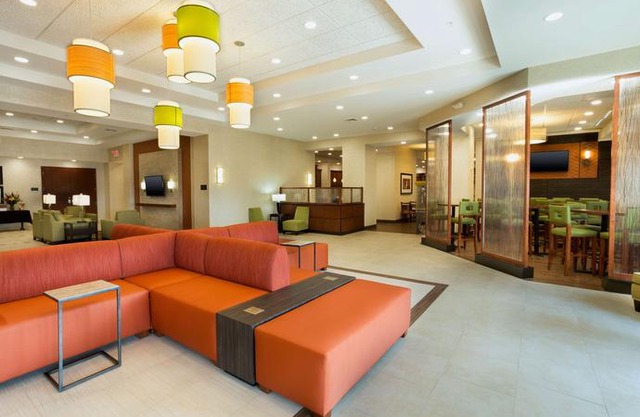 Drury Inn & Suites Mt Vernon