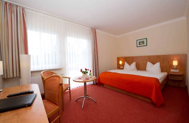 DZB 2 - Hotel Sonnenklahr 44003