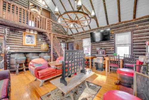 Easy Interstate Access Original Poconos Log Cabin