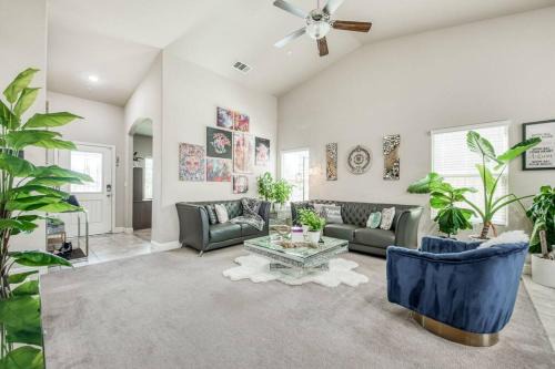 Elegant 3BR Home in Fresno