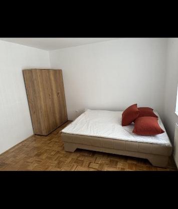 Elegant Apartman