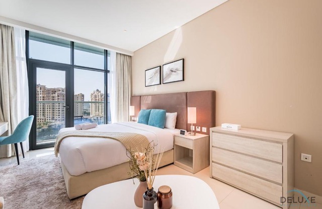 Elegant Studio in Seven Hotel & Apartments The Palm A, Palm Jumeirah by Deluxe Holiday Homes