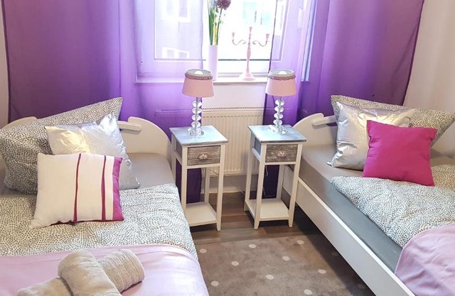 ELENA flat Lavendel Duisburg Zentrum